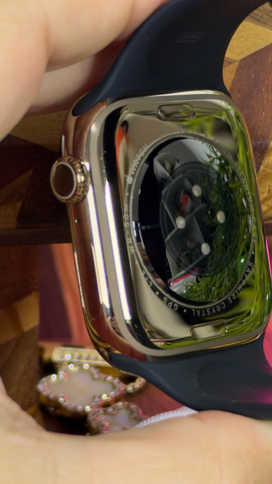 Apple Watch Série 10 (GPS + Celular) Titânio 46mm a3003