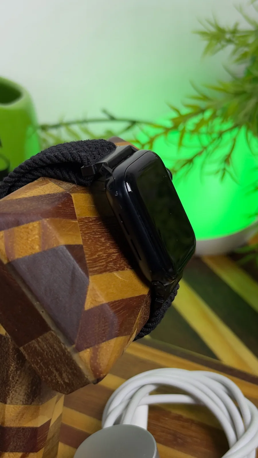 Apple Watch SE (2ª geração, GPS) Alumínio 40mm a2722