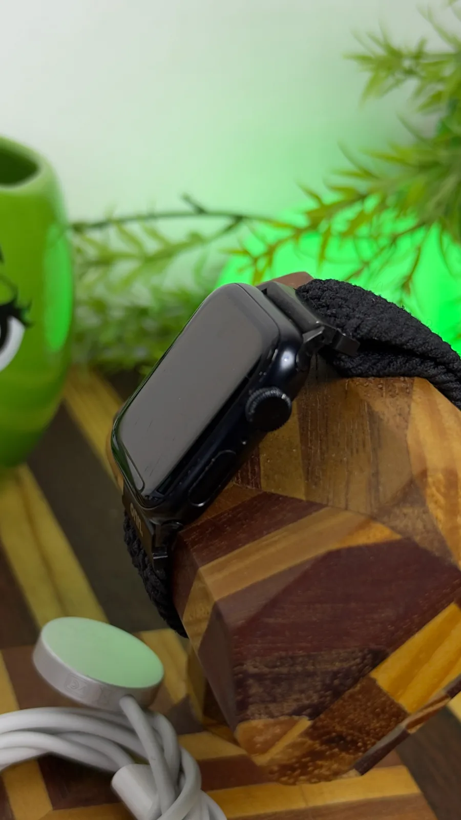 Apple Watch SE (2ª geração, GPS) Alumínio 40mm a2722