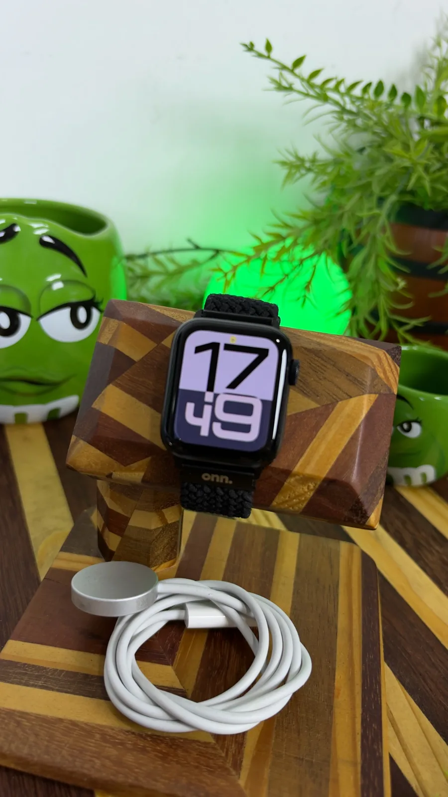 Apple Watch SE (2ª geração, GPS) Alumínio 40mm a2722
