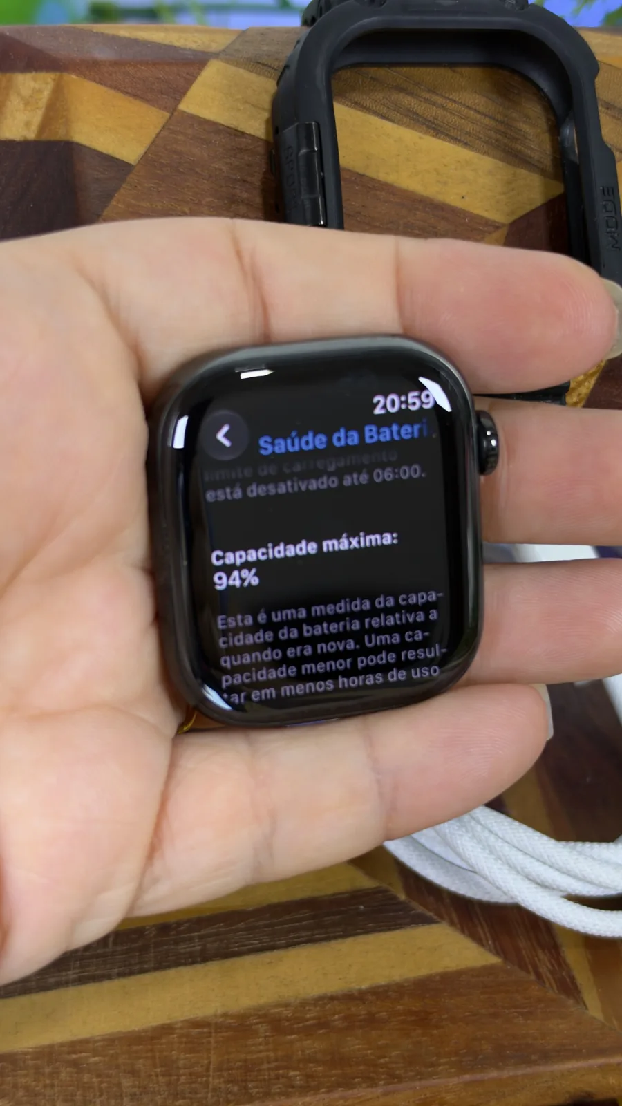 Apple Watch Série 10 (GPS + Celular) Titânio 42mm a3001