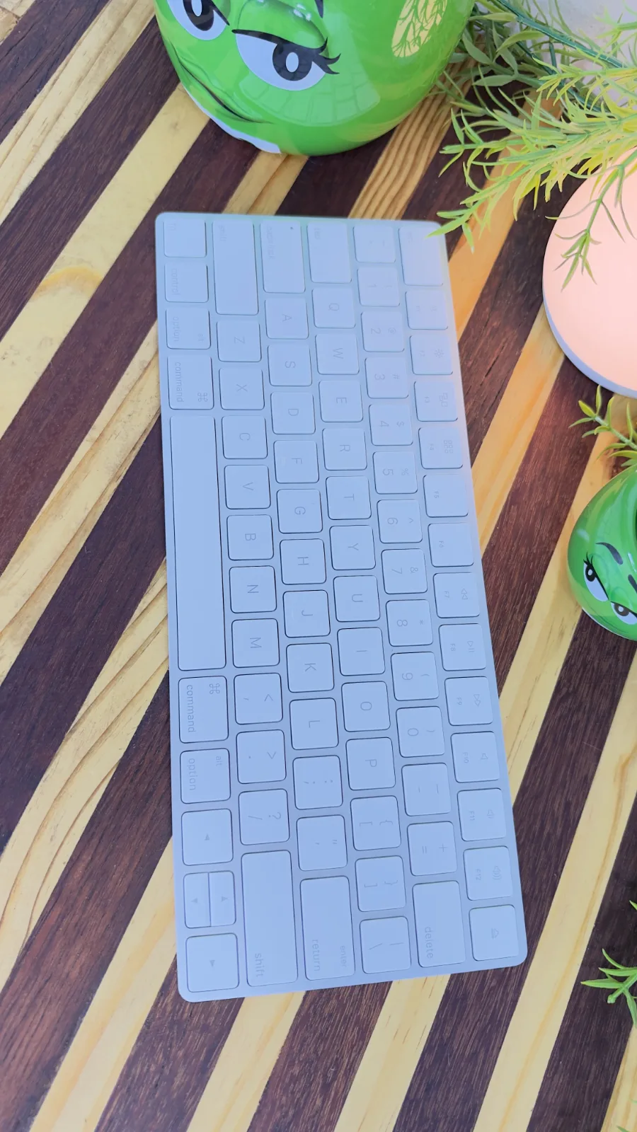 Magic Keyboard (2ª geração, Lightning) a1644