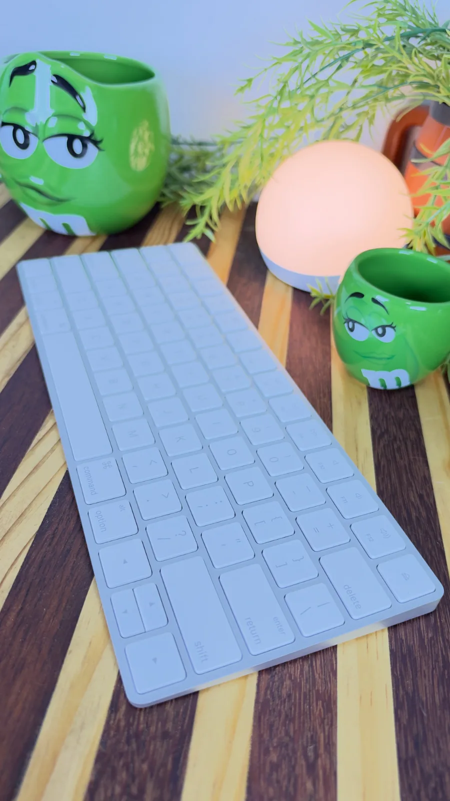 Magic Keyboard (2ª geração, Lightning) a1644