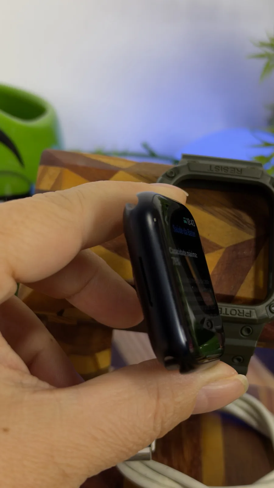 Apple Watch Série 7 (GPS + Celular) Alumínio 45mm a2477