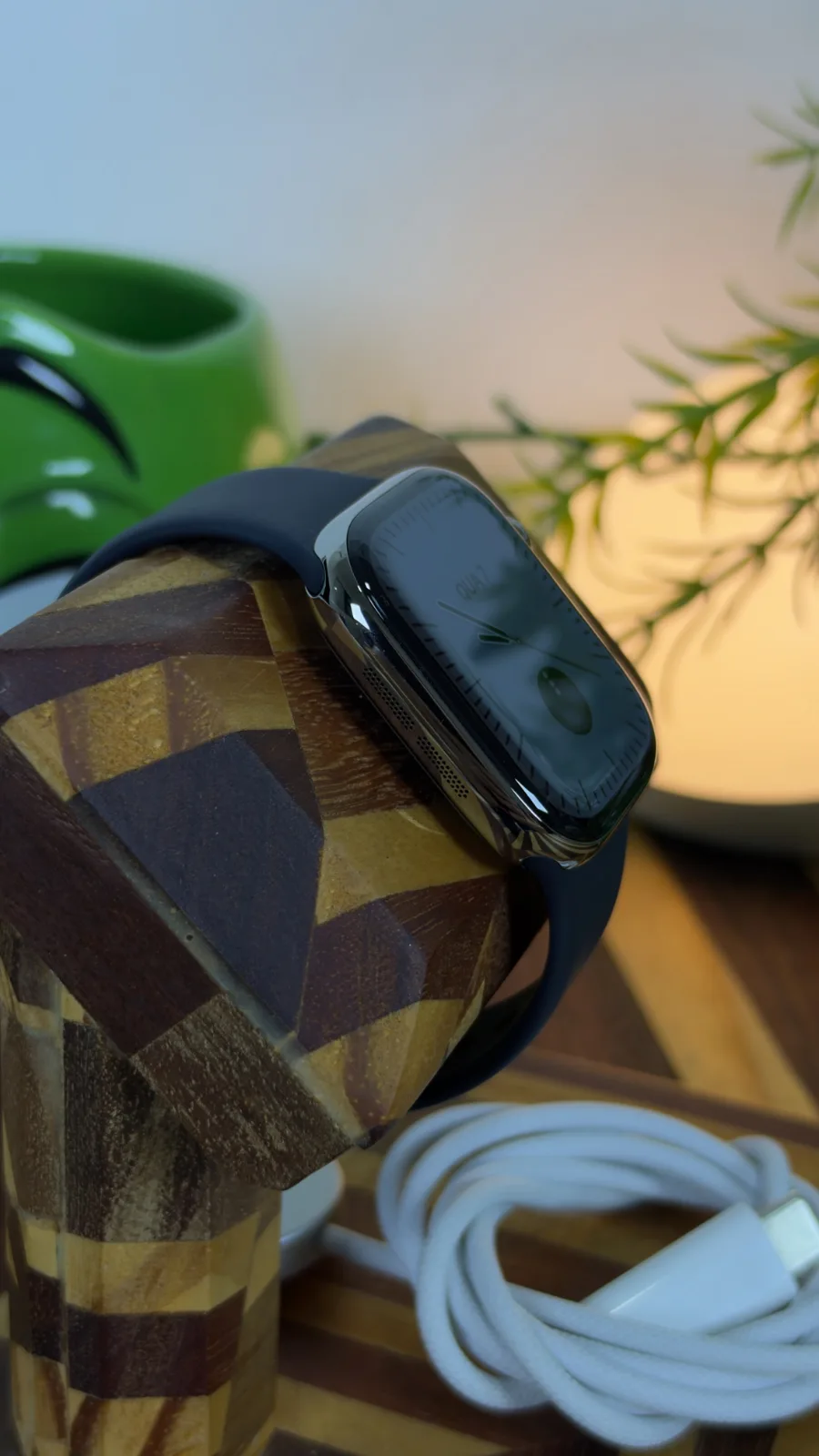 Apple Watch Série 11 (GPS + Celular) Titânio 42mm a3335