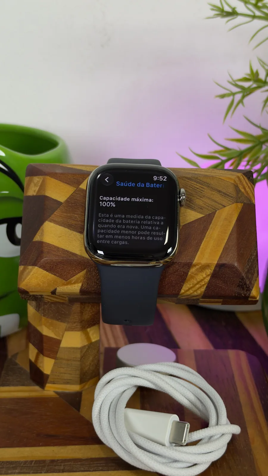 Apple Watch Série 11 (GPS + Celular) Titânio 42mm a3335