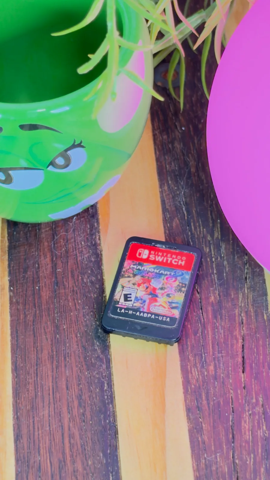 Jogo Nintendo Switch — Mario Kart 8 Deluxe (só cartucho)
