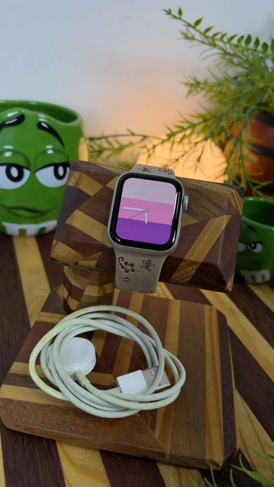 Apple Watch SE (2ª geração, GPS) Alumínio 40mm a2722