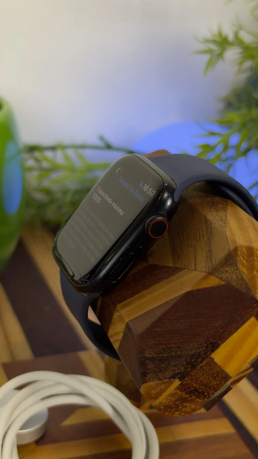 Apple Watch Série 8 (GPS + Celular) Alumínio 45mm a2774