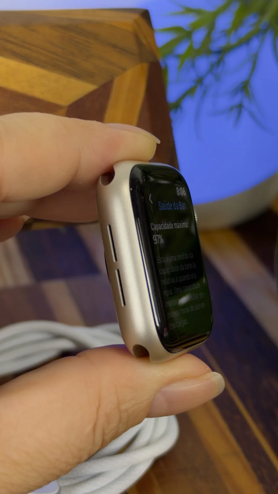 Apple Watch SE (2ª geração, GPS + Celular) Alumínio 40mm a2726