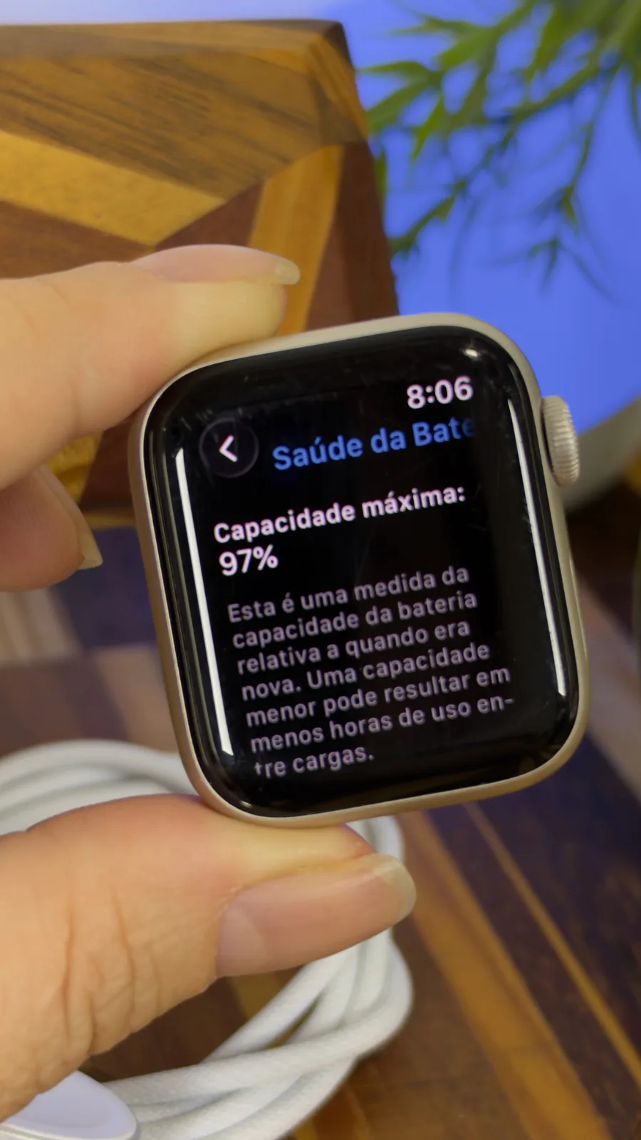 Apple Watch SE (2ª geração, GPS + Celular) Alumínio 40mm a2726