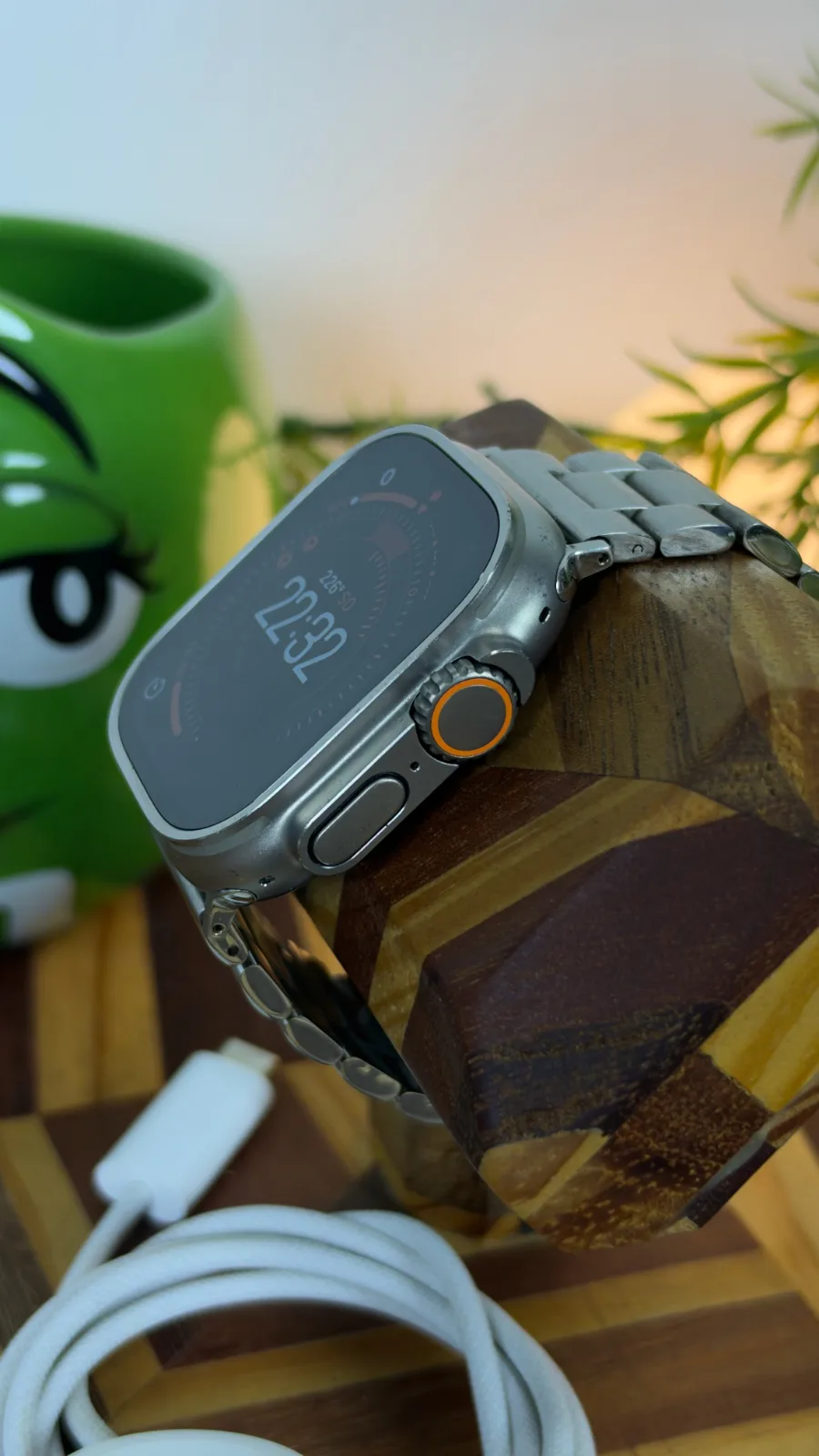 Apple Watch Ultra (GPS + Celular) Titânio 49mm A2622