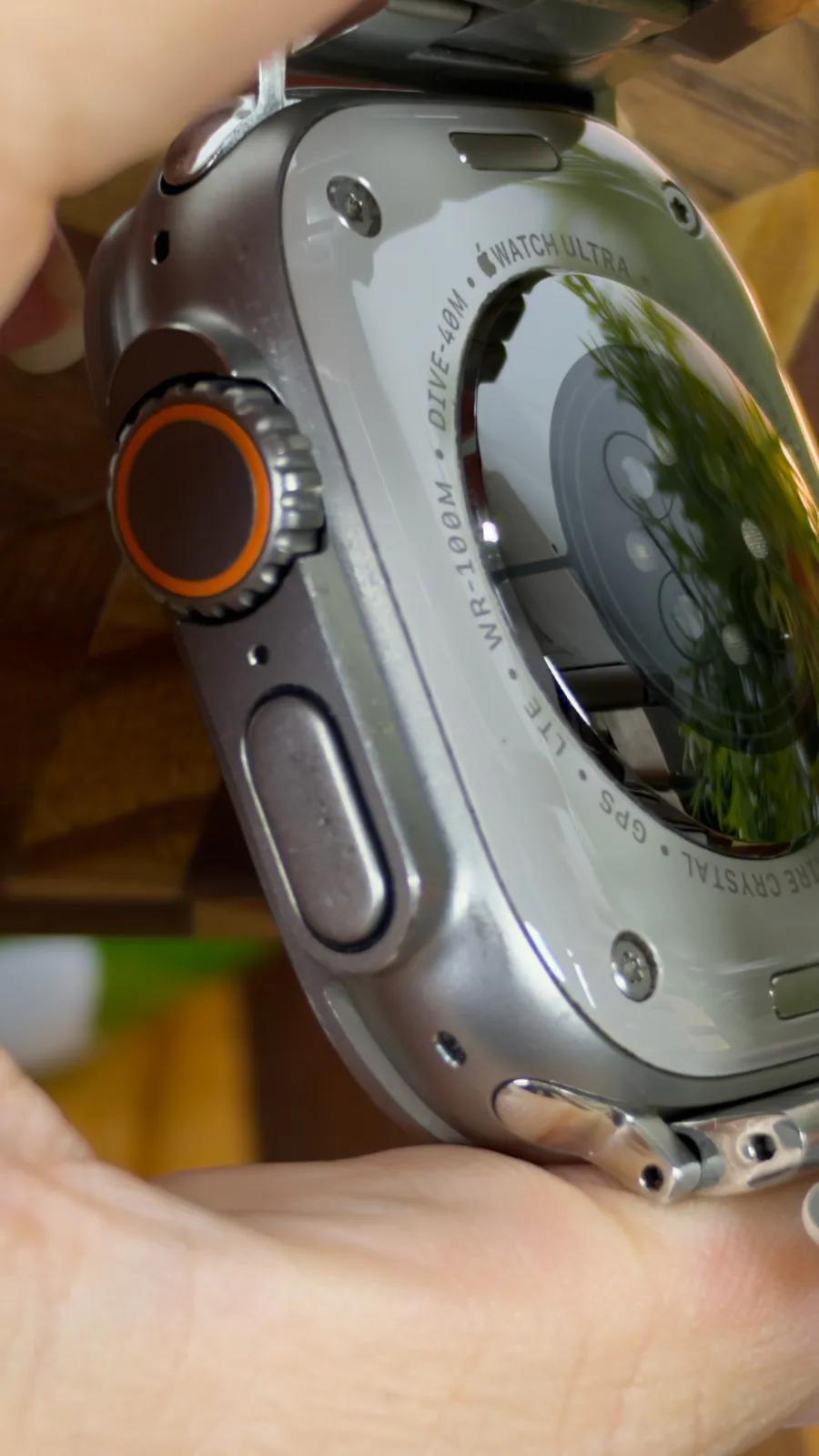 Apple Watch Ultra (GPS + Celular) Titânio 49mm A2622