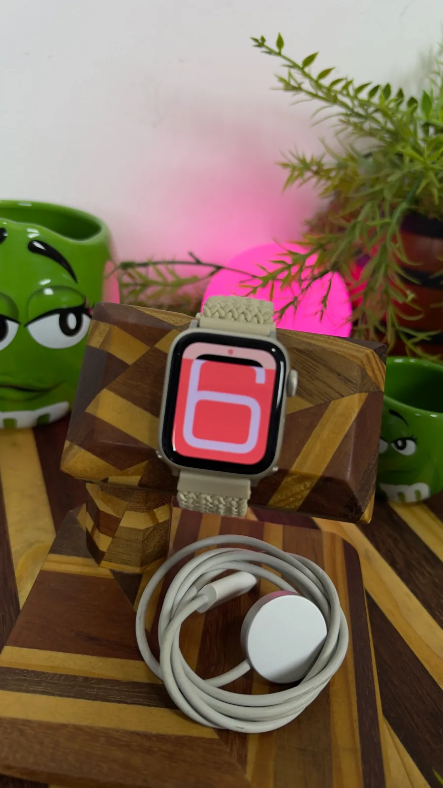 Apple Watch SE (2ª geração, GPS + Celular) Alumínio 40mm a2726