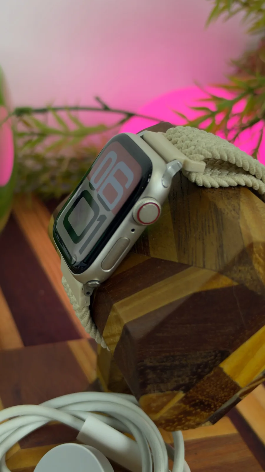 Apple Watch SE (2ª geração, GPS + Celular) Alumínio 40mm a2726