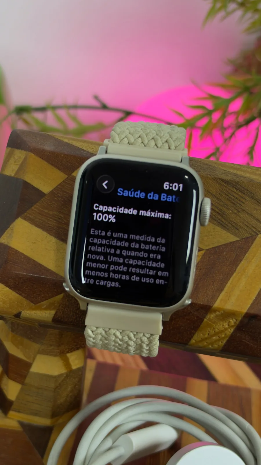 Apple Watch SE (2ª geração, GPS + Celular) Alumínio 40mm a2726