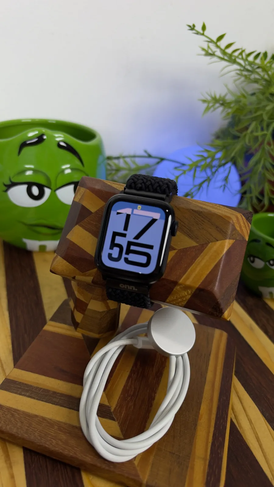 Apple Watch SE (2ª geração, GPS) Alumínio 40mm a2722